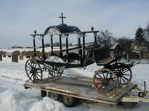 Oprava a zrestaurování  historického vozu